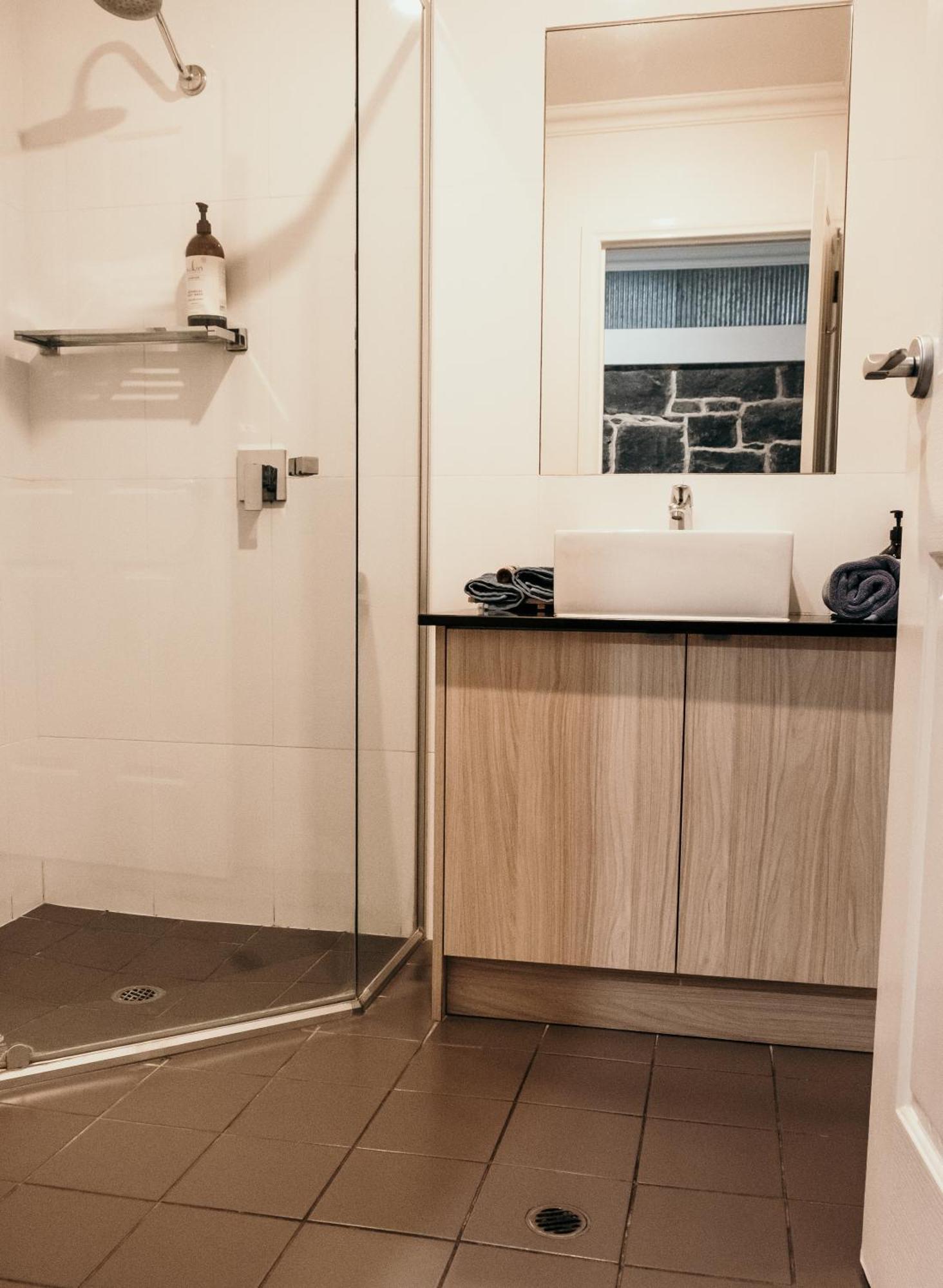 Port Boutique Accommodation Port Fairy Buitenkant foto